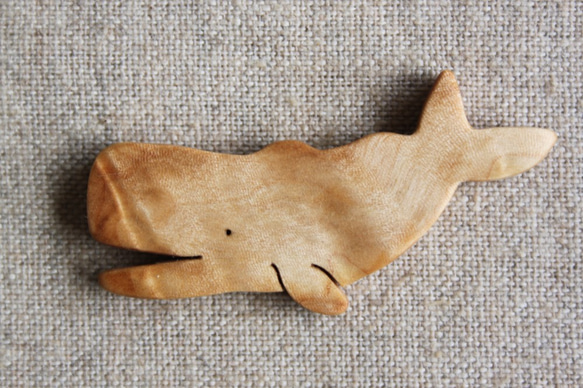 マッコウクジラ木製アクセサリー（セミオーダー） 1枚目の画像