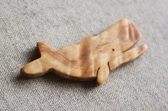 マッコウクジラ木製アクセサリー（セミオーダー） 7枚目の画像