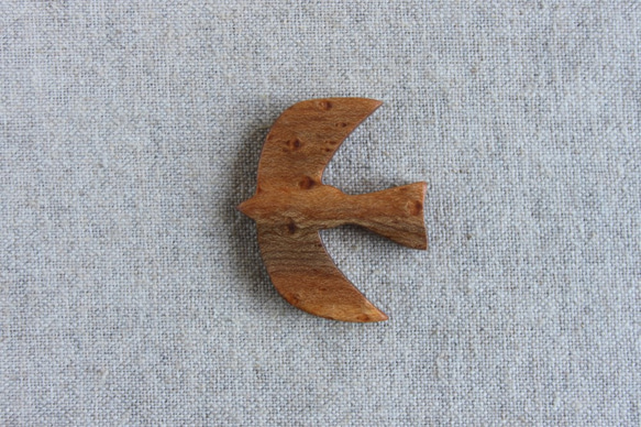 鳥木製アクセサリー（セミオーダー） 2枚目の画像
