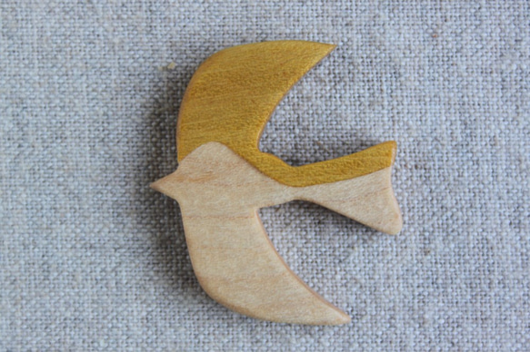 鳥木製アクセサリー（セミオーダー） 1枚目の画像
