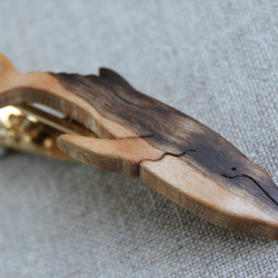 ザトウクジラ木製ネクタイピン 3枚目の画像