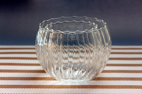 手作りガラスのフリーカップ 4（ボウル2点セット） 3枚目の画像