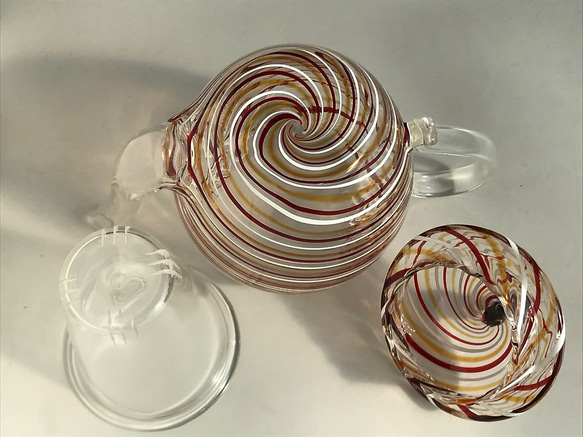 耐熱ガラスのティーポット(650ml) カラースパイラルシリーズ 8 8枚目の画像