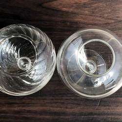耐熱ガラスのフラワーベース 2（2点セット） 3枚目の画像