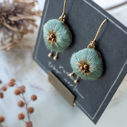✺刺繍耳飾り✺ 
