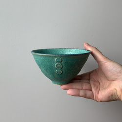 《送料無料 》青銅釉 ボタン付き ペア茶碗（２個セット） 3枚目の画像