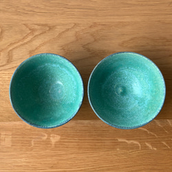 《送料無料 》青銅釉 ボタン付き ペア茶碗（２個セット） 5枚目の画像