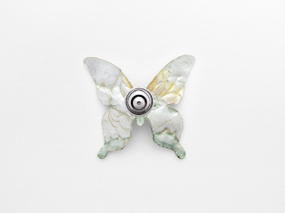 銀の蝶のピンブローチ 440 3枚目の画像