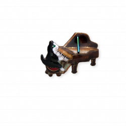 猫足ピアノのブローチ 285 3枚目の画像
