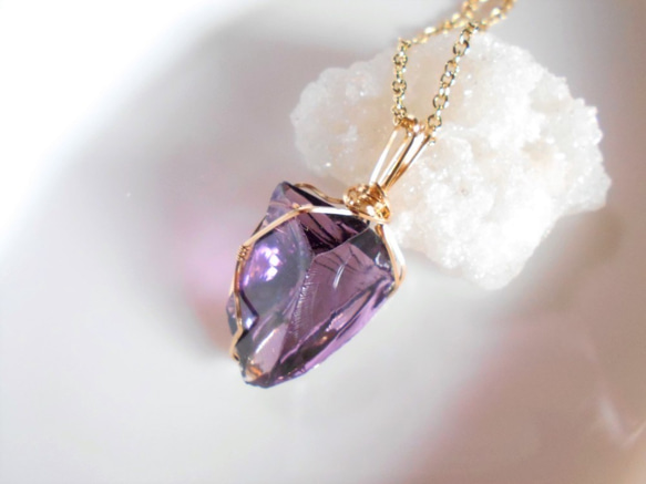 ＳＯＬＤ春分Creema限定価格　アンダラクリスタル　Sovereign Amethyst　「神秘性と高いマインド」 5枚目の画像