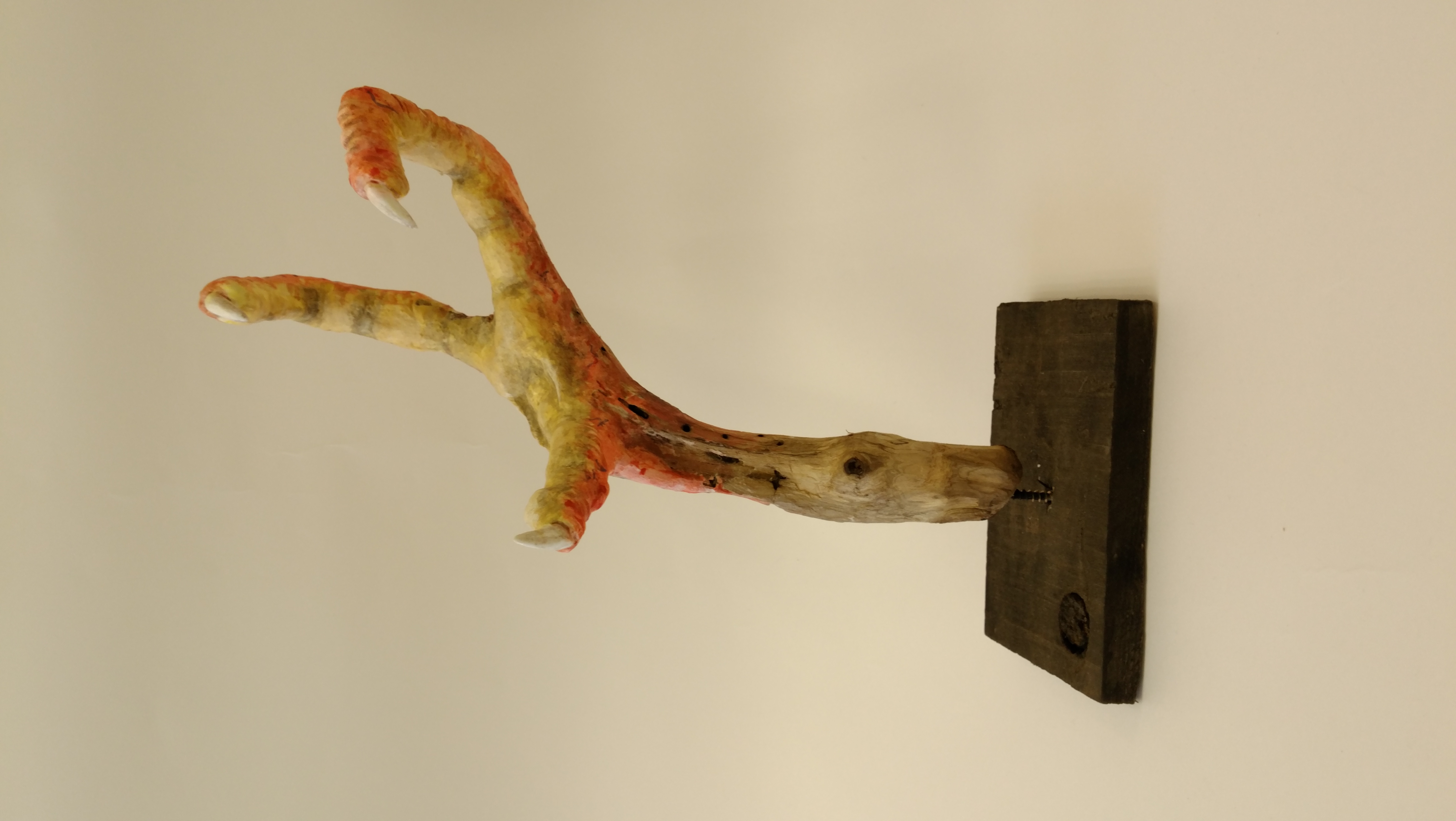 瘤の置物 瘤の置物