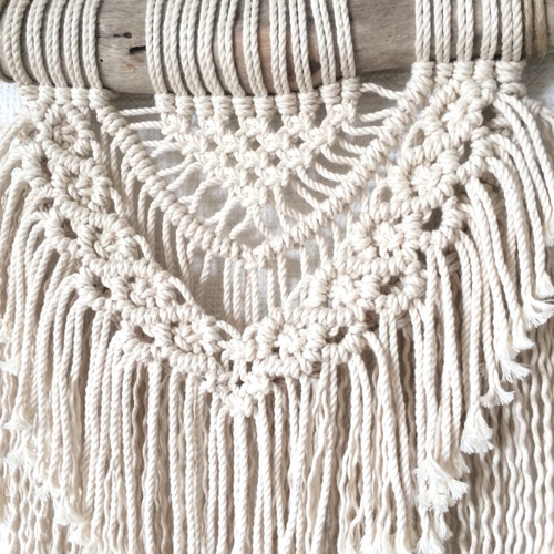 小さめ流木マクラメ編みタペストリー タペストリー・壁掛け