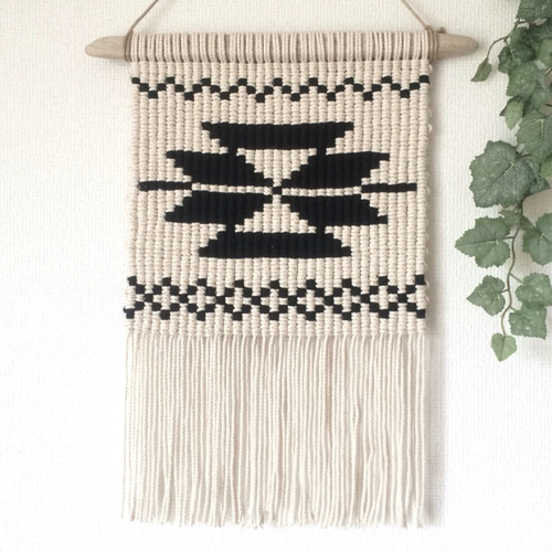 唯一無二のハンドメイド＃２：： ！！マクラメ・壁掛けオブジェ 唯一無二のハンドメイド＃2：： ！！マクラメ・壁掛けオブジェ