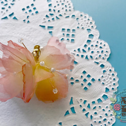 Spring Cherry_Pink Orange Silk Flower Single Earrings / Earrings 1枚目の画像