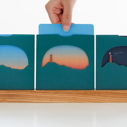 空の色が変わる　夜更けのバースデーカード（灯台） 2枚目の画像