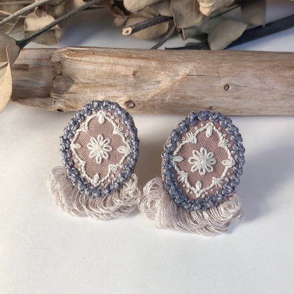 モロッカンタイル柄 刺繍イヤリング ピアス イヤリング