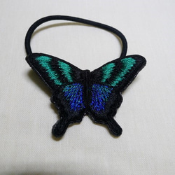 青緑のアゲハ蝶ヘアゴム 6枚目の画像