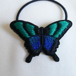 青緑のアゲハ蝶ヘアゴム 8枚目の画像