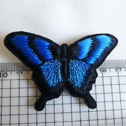 青と水色のアゲハ蝶刺繍ブローチ 8枚目の画像