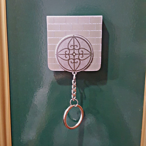 徐徐春日~小本×瑛牌設計-Key Home 磁吸組（復古鐵窗花-方） 第4張的照片
