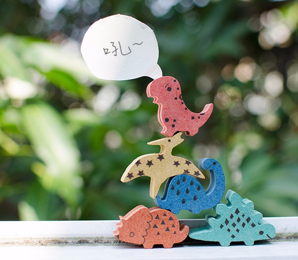 【療癒小物】彩色 客製化 磁鐵 名片夾 ┇小恐龍 單入 第1張的照片