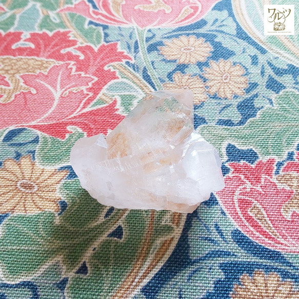 【Sold】ヒマラヤ水晶 原石・A 1枚目の画像