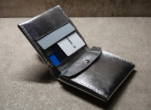 人とかぶらない財布をお求めの方へ Short Wallet v1.5 Silver 【受注製作】 3枚目の画像