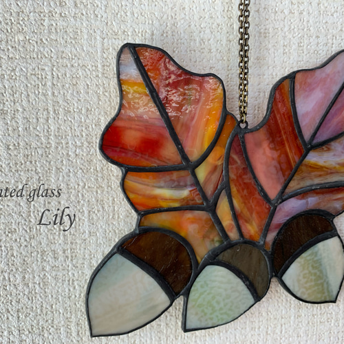 ステンドグラス オーナメント「どんぐりころころ♪」オータム サン