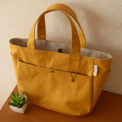 *ご予約受付中*【たっぷり収納*ころんと可愛い*デイリートート*S】*マスタード帆布* 3枚目の画像