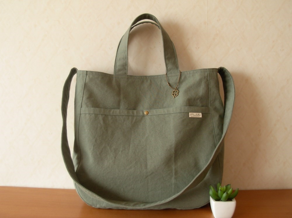 *ご予約受付中*【たっぷり収納*デイリートート】コットンキャンバス*ピスタチオ*