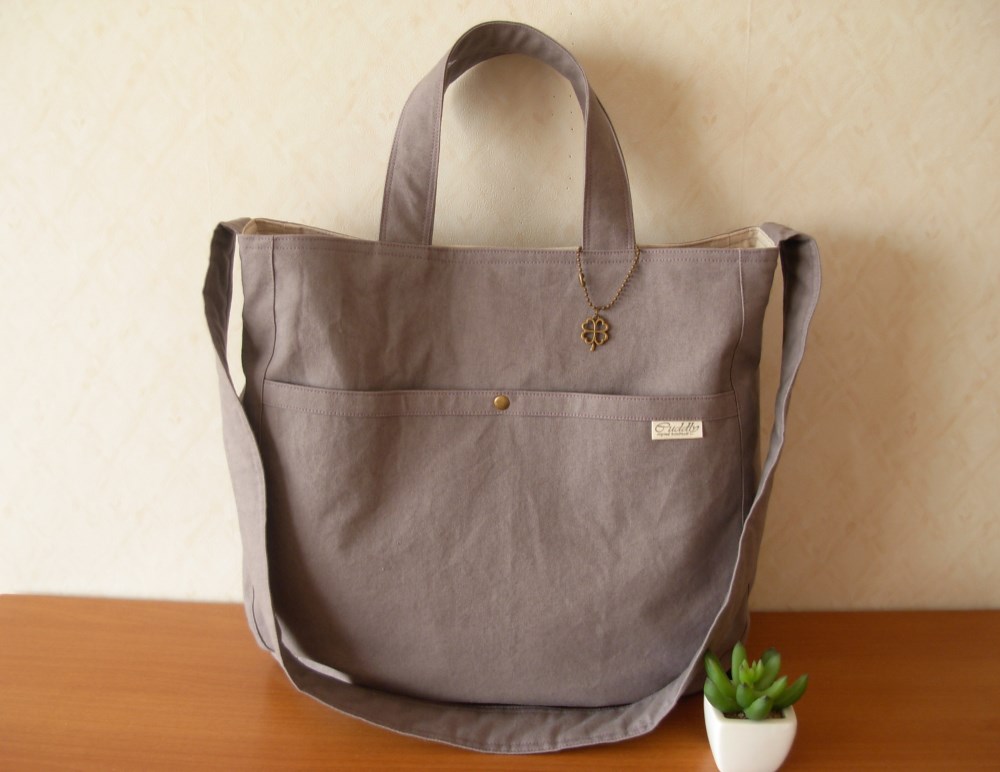 *ご予約受付中*【たっぷり収納*デイリートート】コットンキャンバス*くすみラベンダー*