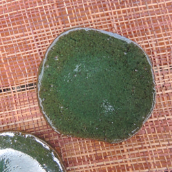 ヒワガラス釉　変形豆皿　2枚セット 3枚目の画像