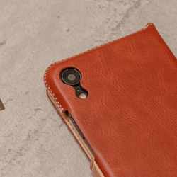 iPhoneXR 手帳系列經典款皮革保護套 - 馬鞍棕 第2張的照片