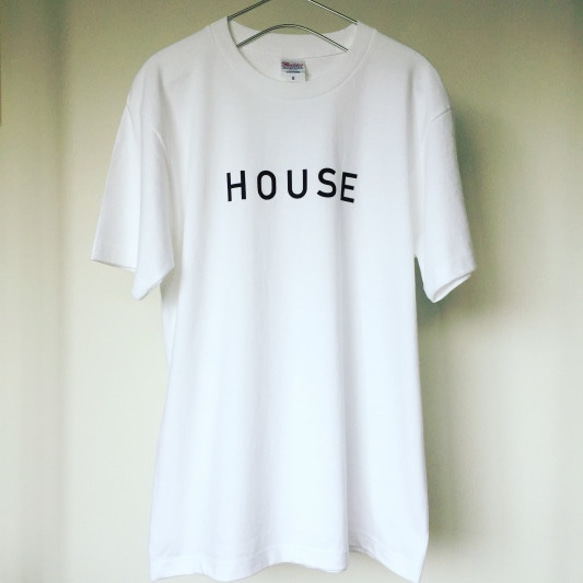 シンプルなTシャツ「HOUSE」白 1枚目の画像