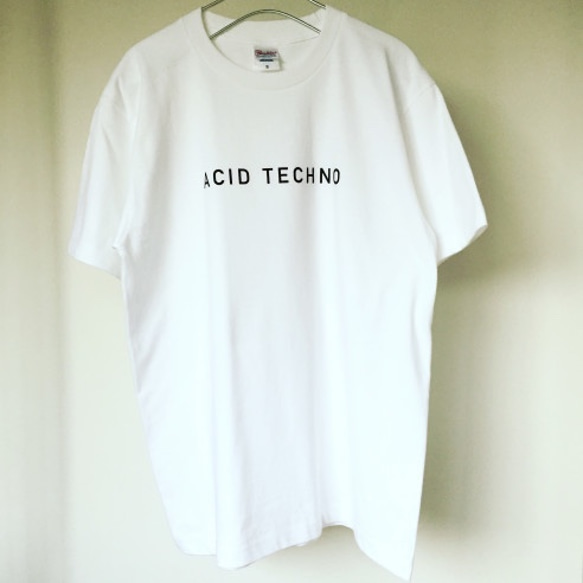 シンプルなTシャツ「ACID TECHNO」白 1枚目の画像