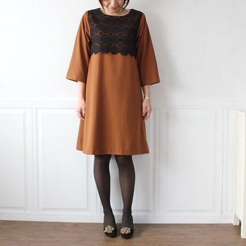 2025年商品　anuans ムーンネックニットワンピース　ブラウン　Mサイズ ワンピース ☆Brown Mサイズ 2025年商品 anuans ムーンネックニット