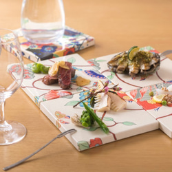 食器やインテリアに　友禅デザイン　陶板タイル NO４ 1枚目の画像