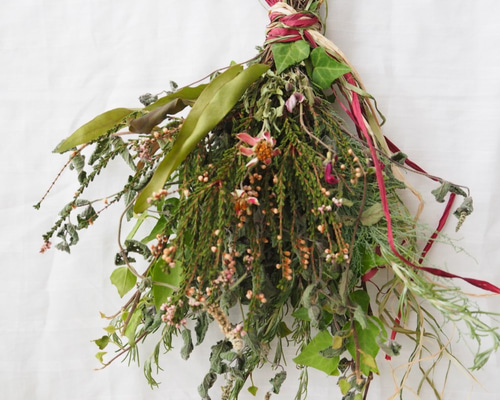 ハーブのドライフラワースワッグ ドライフラワー petite riviere