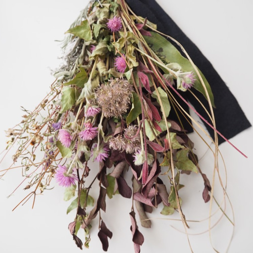 ピンクの小花のスワッグ ドライフラワー petite riviere 通販