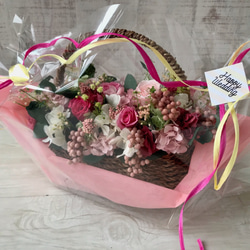 [誕生日プレゼント・結婚祝い・ご両親贈呈品] Flower basket Red rose 5枚目の画像