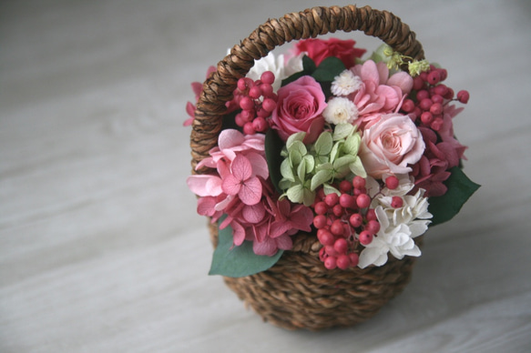 [誕生日プレゼント・結婚祝い] Flower basket (S)  Pink Rose 2枚目の画像