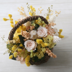 [誕生日プレゼント・結婚祝い] 　Flower basket (S) ミモザ 2枚目の画像