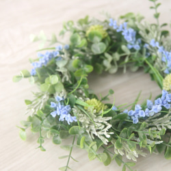 ユーカリのリース  Light blue　 Artificial flower 3枚目の画像