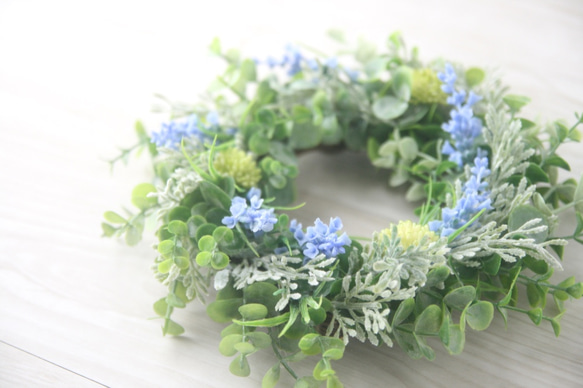 ユーカリのリース  Light blue　 Artificial flower 6枚目の画像