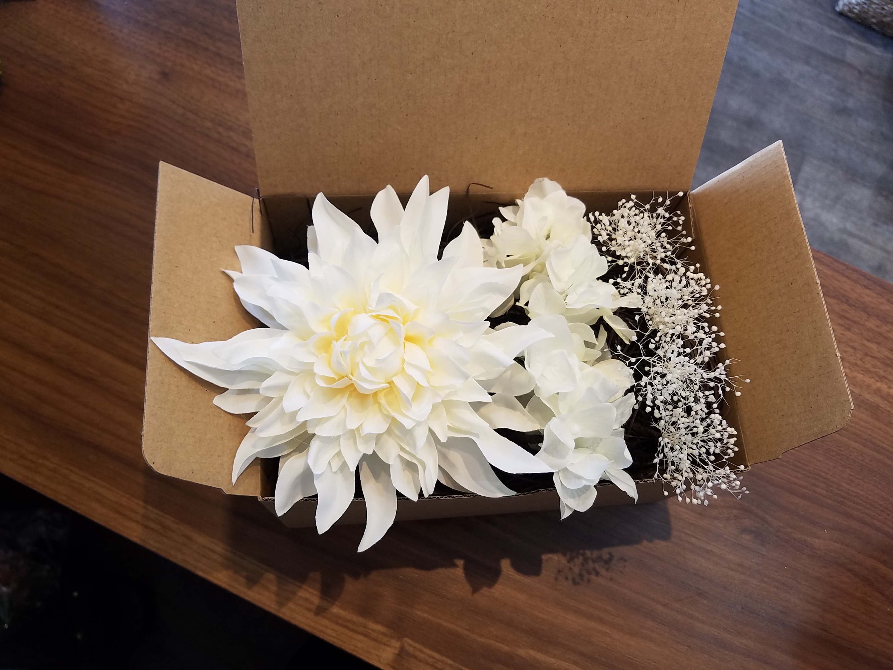 和装 髪飾り ダリア 紫陽花 ドライフラワー 成人式 卒業式 結婚式 ヘッドドレス ブライダル ウェディング 振袖 袴