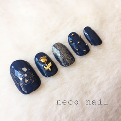 neco nail No.58 ネイビー 薔薇 レトロネイル♡ ショートオーバル 2枚目の画像