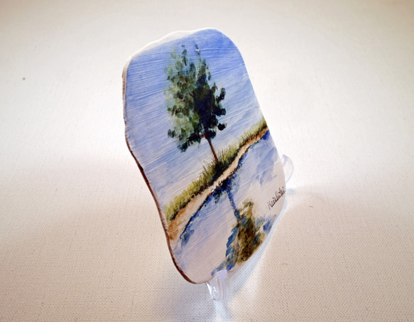 陶板画 “湖畔に映る樹木”-下絵付けによる風景画 3枚目の画像