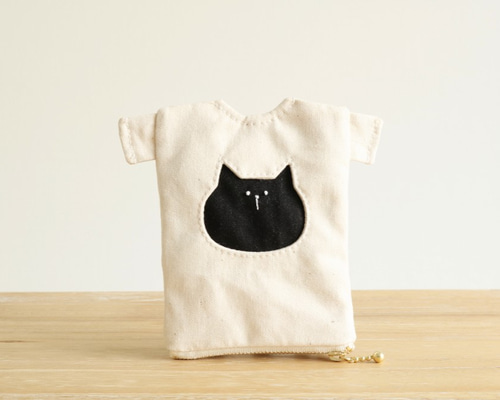 受注制作 猫のTシャツ型ポケットティッシュケース付ポーチ(10cm