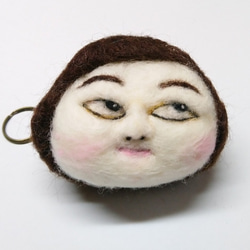 羊毛氈立體擬真人物肖像口金包錀匙圈-擬真胖女娃Q版童趣風設計款 第3張的照片