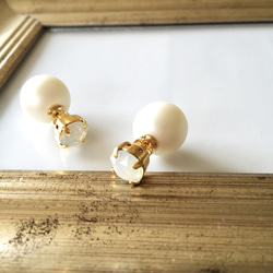 オトナノピアス* white opal ＋ white* 1枚目の画像